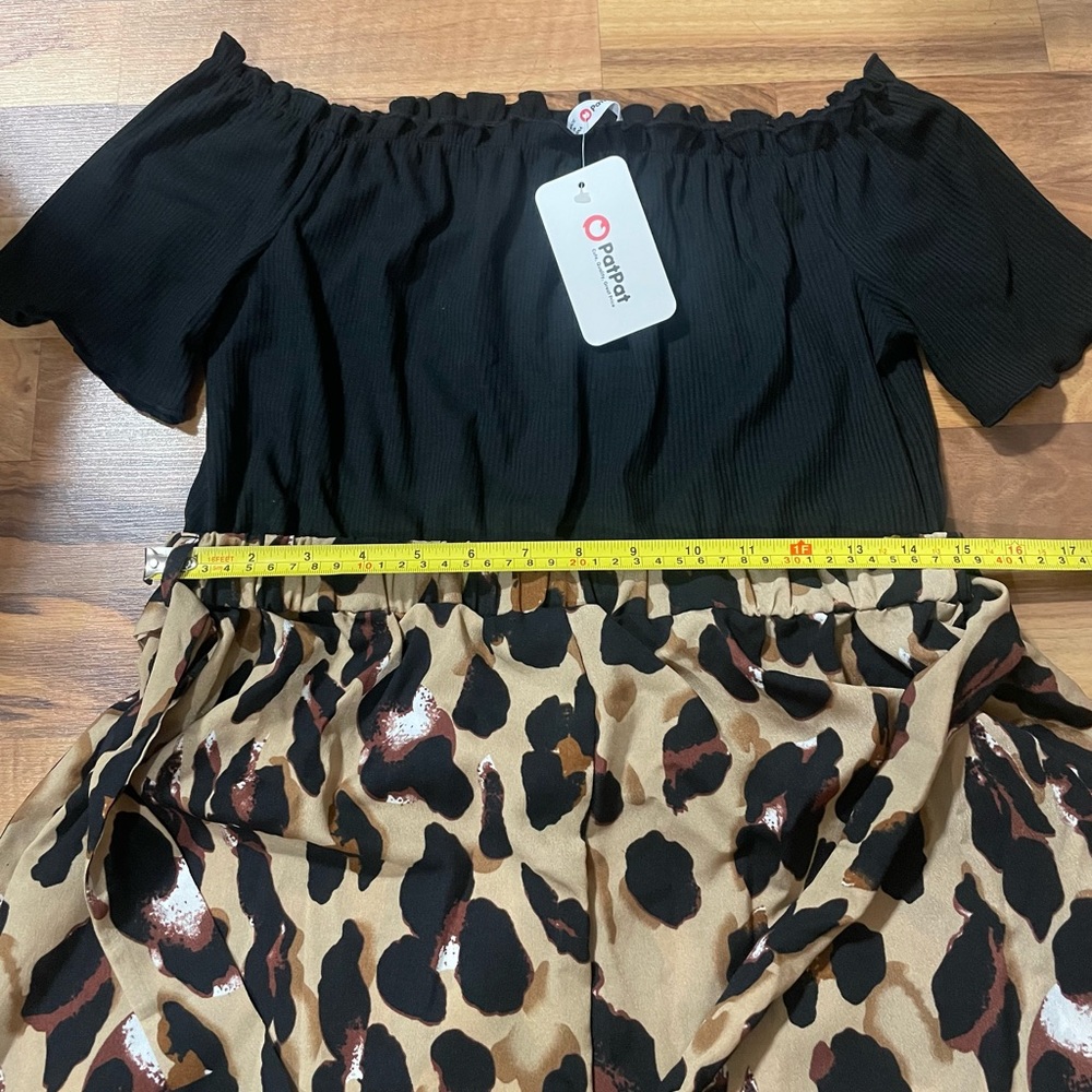 Mom & Me Leopard Matching Set - Picture 9 of 11